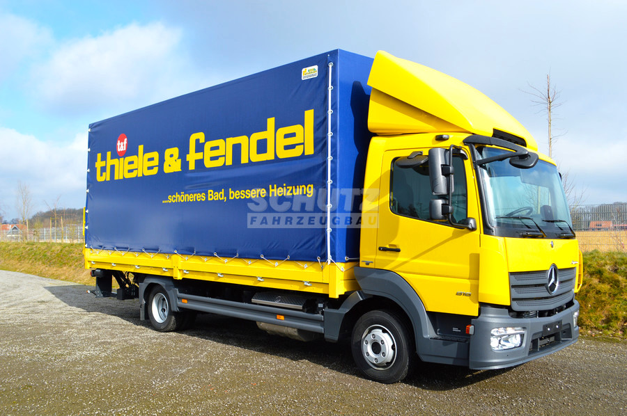 Schutz Fahrzeugbau - LKW Planenaufbau Spriegelaufbau Plane Spriegel